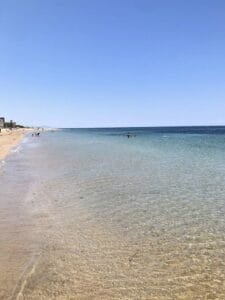 Playa les Albaranes Denia Alicante agua cristalina