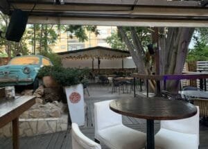 Pub la chica de ayer Denia terraza Terraza Pub la Chica de ayer en la calle la mar Denia