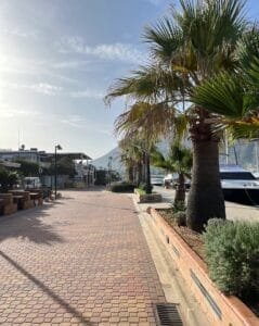 Marina de Denia paseo junto a los barcos Marina de Denia Alicante paseo junto a los barcos