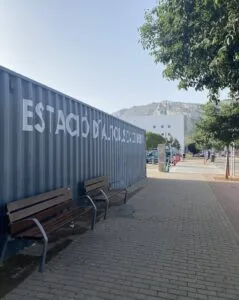estación de autobuses de Denia bancos Nueva estación de autobuses de Denia bancos